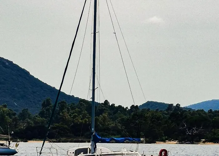 Seuls A Bord Dans Le Golfe Atypique *