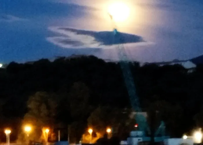 Seuls A Bord Dans Le Golfe Atypique Botel